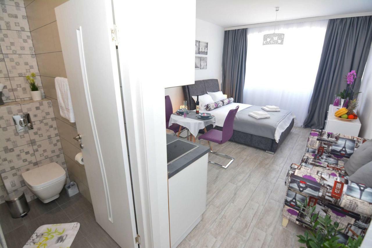 Small Oasis Apartment Tivat Extérieur photo
